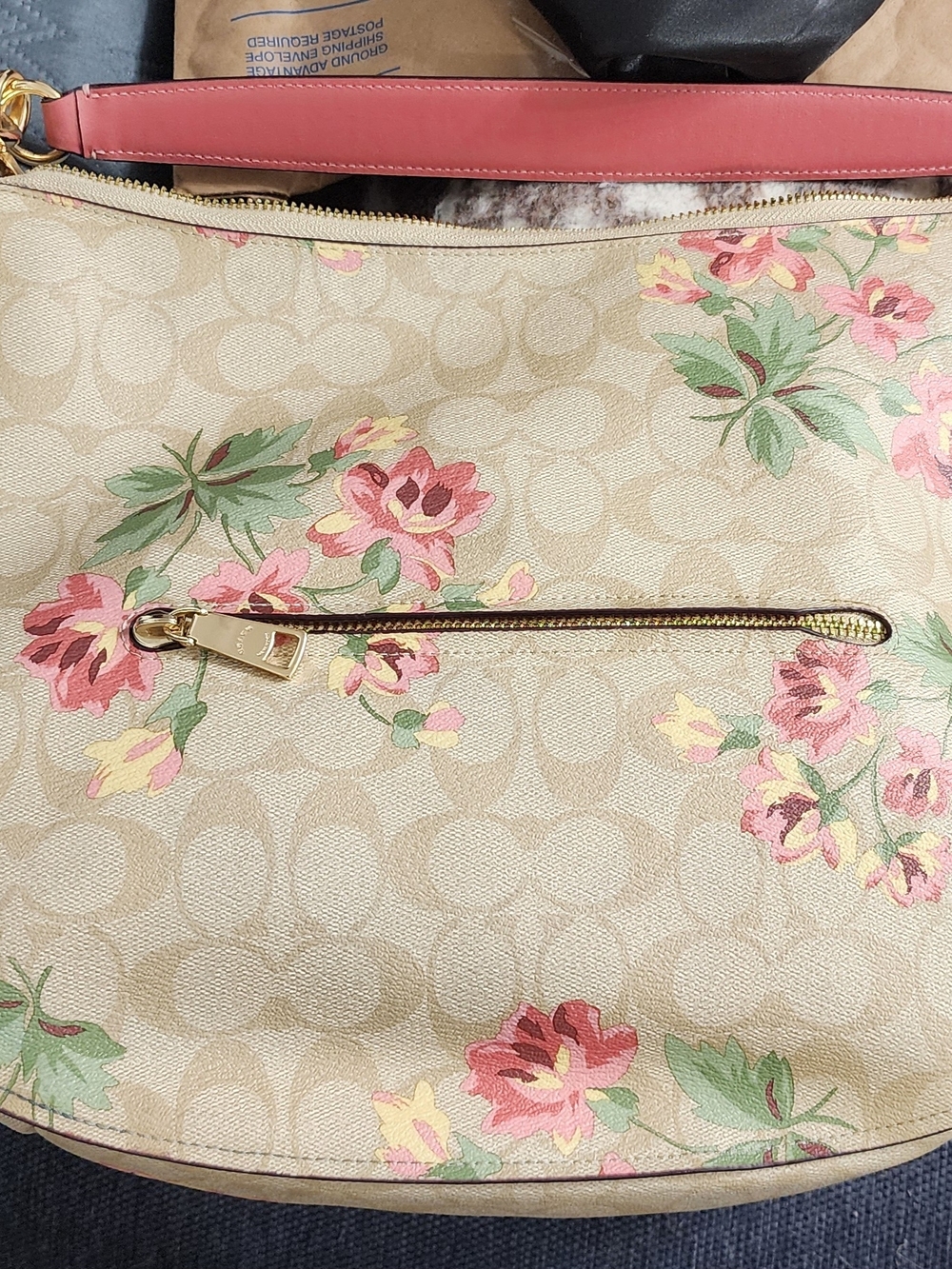 Coach Floral Print Hobo Bag in Pink and Beige - Picture 11 of 11